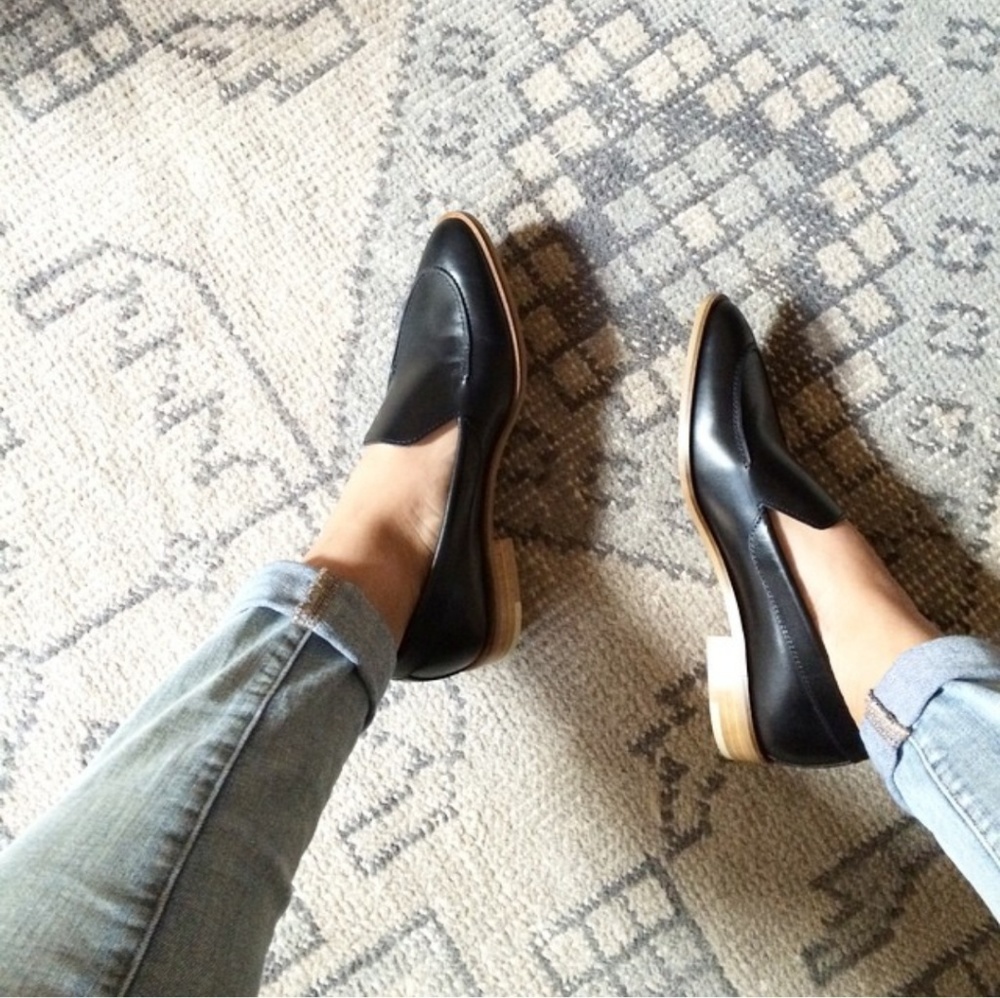 Everlane black modern leather loafer